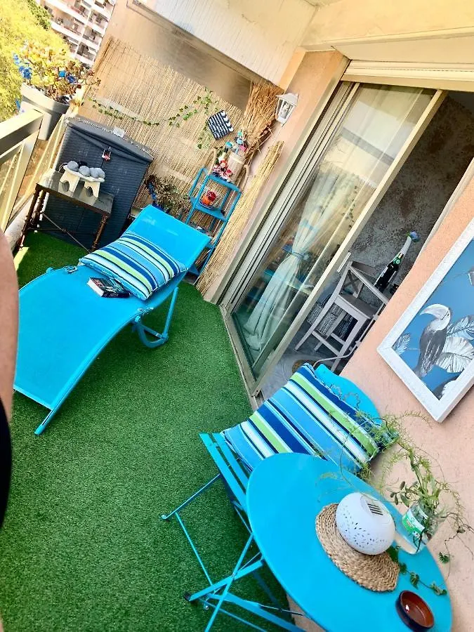 Luxurious Studio In Cannes 450M From Sea With Terrace And Air Conditioning And Private Parking 公寓